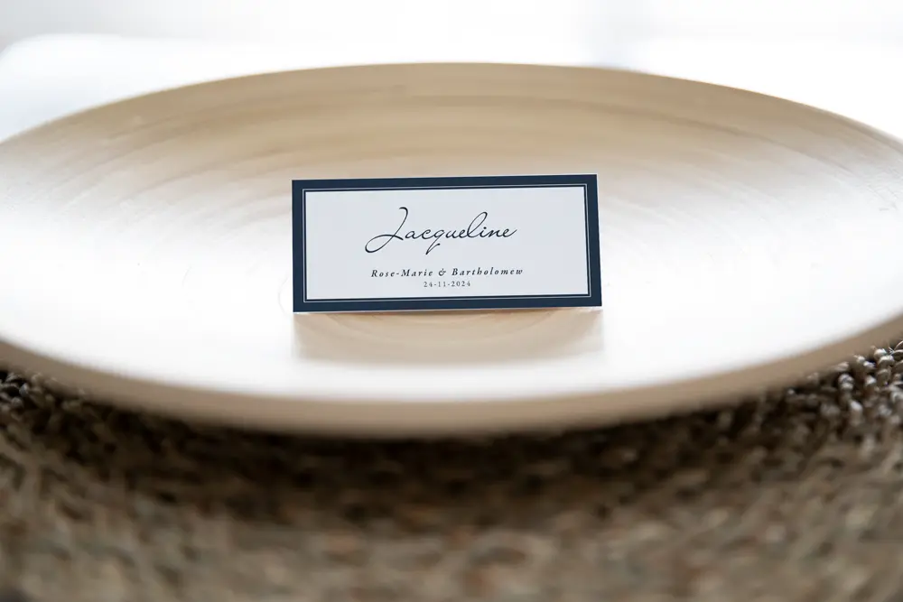 Place cards Elegant